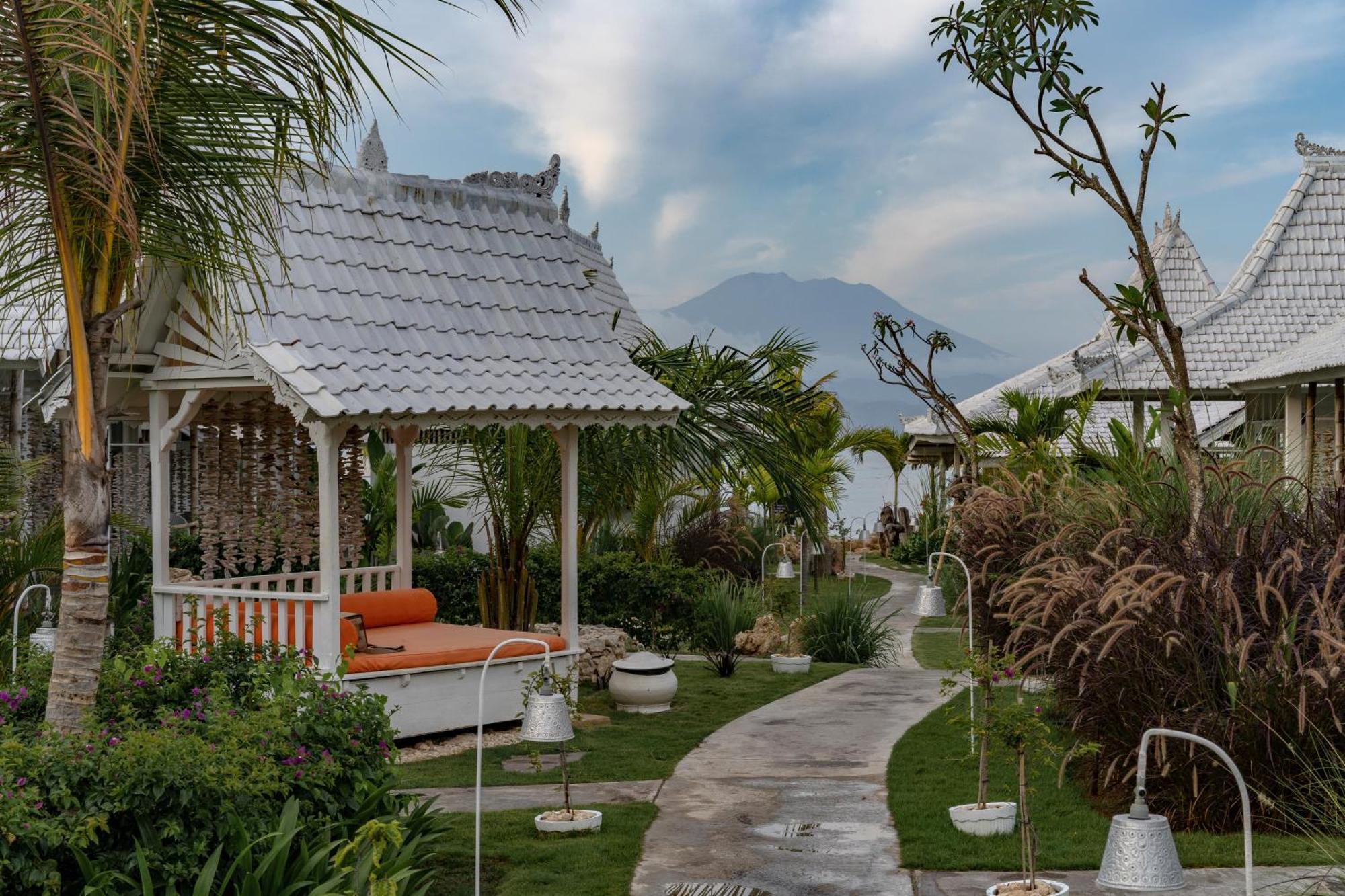 Paus Putih Hotel Lembongan Dış mekan fotoğraf