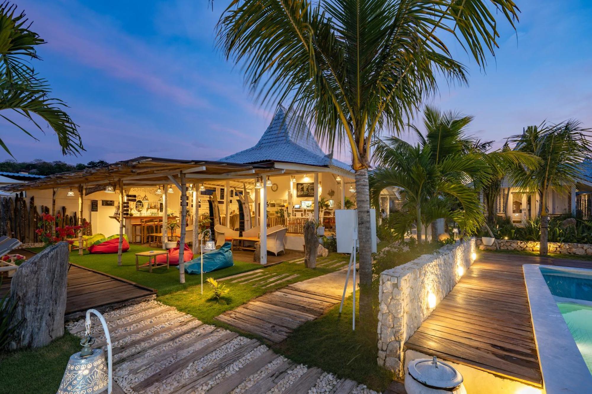 Paus Putih Hotel Lembongan Dış mekan fotoğraf